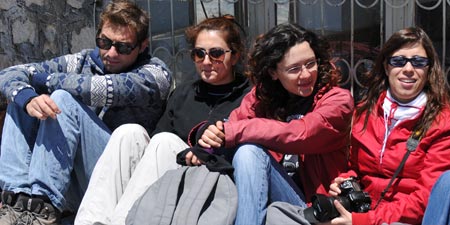 Didem Irmak, Hasip Özhan and Gizem Ayhan – paragliding pilots from Izmir