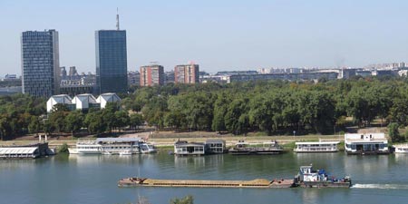 Intermediate stop in Belgrade - floating hotel on the Danube?