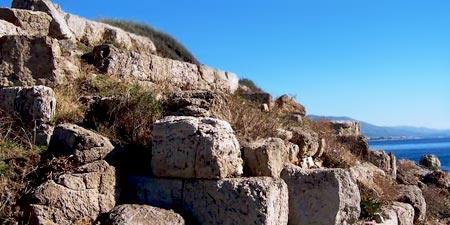Lebedos – heiße Quellen und Dionysosfest in der Antike