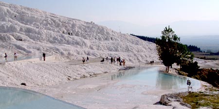 Pamukkale - strict rules help the travertine terraces