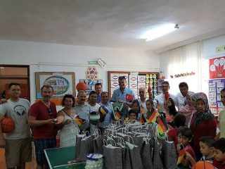 FC Adler Antalya übergibt Spende an Beldebi