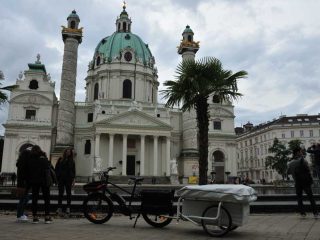 Travelling Vienna with BTurtle and EBike