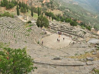 Delphi - Theater and Apollon Tempel