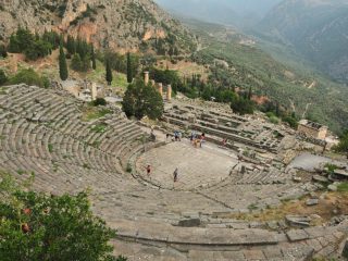 Delphi - Theater and Apollon Tempel