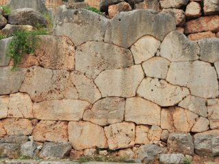 Delphi Wall Construction