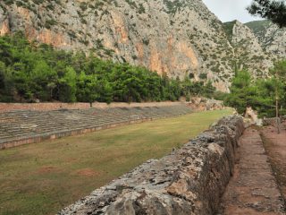 Delphi - Stadion und Theater