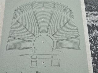 Delphi - Stadion und Theater