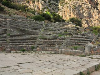Delphi - Stadion und Theater