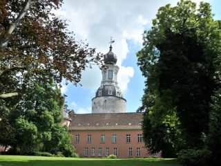 Jever Schloss und Umgebung