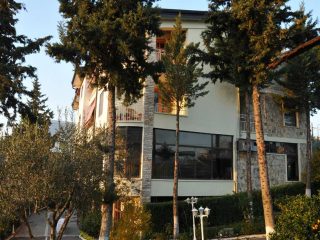 Hotel Baron Tirana