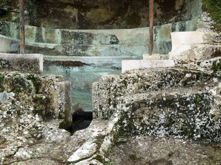 Illyrische Gräber in der Nähe von Pogradec