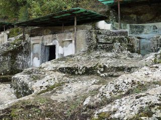 Illyrische Gräber in der Nähe von Pogradec