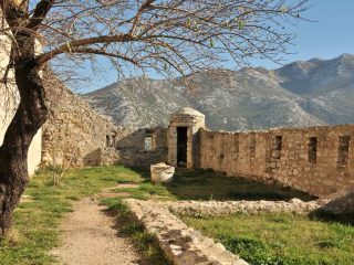 Klis Fortress - bulwark to Split