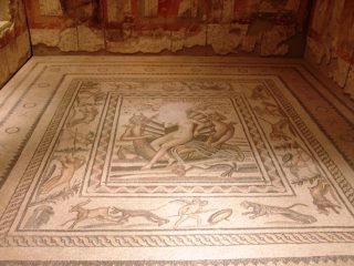 Roman and Greek Mosaic Arts