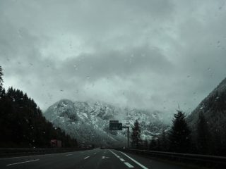 Reise durch den Karawankentunnel