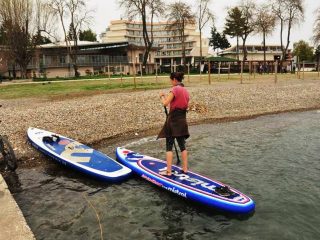 Stand-up paddling am Ohrid See
