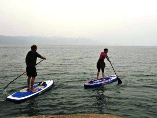 Stand-up paddling am Ohrid See