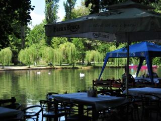 The idyllic Drilon Park next to Pogradec