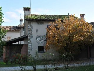 Tante Marghareta Weine und Kunstgallerie