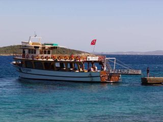 Cesme - boat trip to donkey island