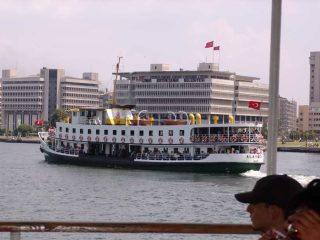 Izmir Stadtrundgang & Fähre