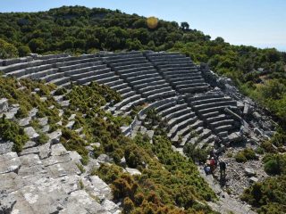 Hiking to Kyaneai
