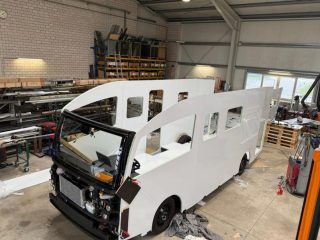 voehringer build 04