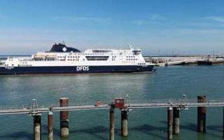 Calais – französischer Fährhafen am Weg nach England
