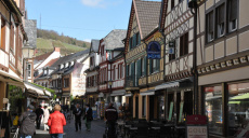 Ahrweiler – A Walk Through the Old Town