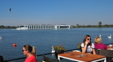 Save - Danube estuary - walk along the waterfront