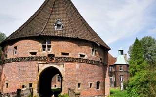 Schloss Bladenhorst – former moated castle now in private use