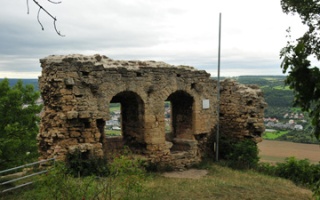Wanderung zur Ruine der Kunitzburg, besser Burg am Gleißberg