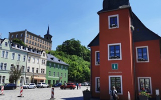 Schleitz – Rennstrecke, Kleinstadt und Konrad Duden