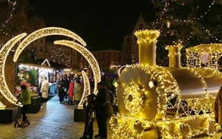 Meiningen Christmas magic with ice rink