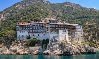 The Athos Monasteries Chalkidiki and the Hesychasm Dispute