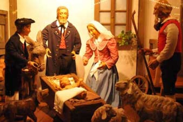 Weihnachtskrippen – Herkunft und so verschiedenartigen Figuren