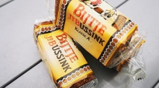 Honey cake everywhere - an interesting variation from Holland