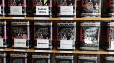 Visiting a tea house - choosing a variety is difficult