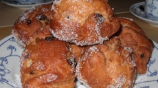 Prüllerkes or Schwemmertje - delicious from East-Frisian