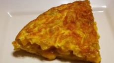 Spanische Tortilla mit Pell-Kartoffel und Paprika