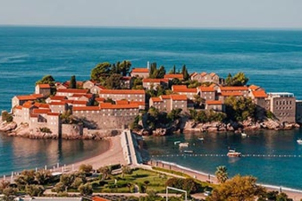 From Dubrovnik to Shkodra – stopover in Budva