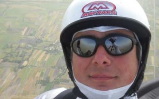 Martin Jovanoski - Wettkampf Paraglider und Testpilot