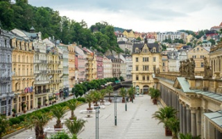 Karlovy Vary thermal springs - historical development