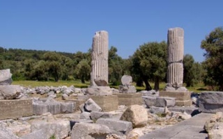 Teos – Ort des Hermogenes Meisterbauwerks Dionysos Tempel