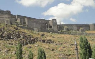 Die Zitadelle von Kars - Festung der Armenier