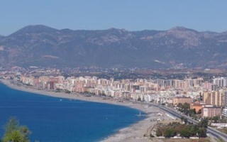 Mahmutlar - Alanya´s Vorort Richtung Süden