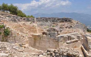 Rhodiapolis – antike Heimat des Opramoas