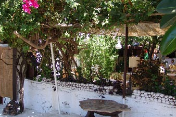 Kaş – Ancient Cistern Beneath the Restaurant